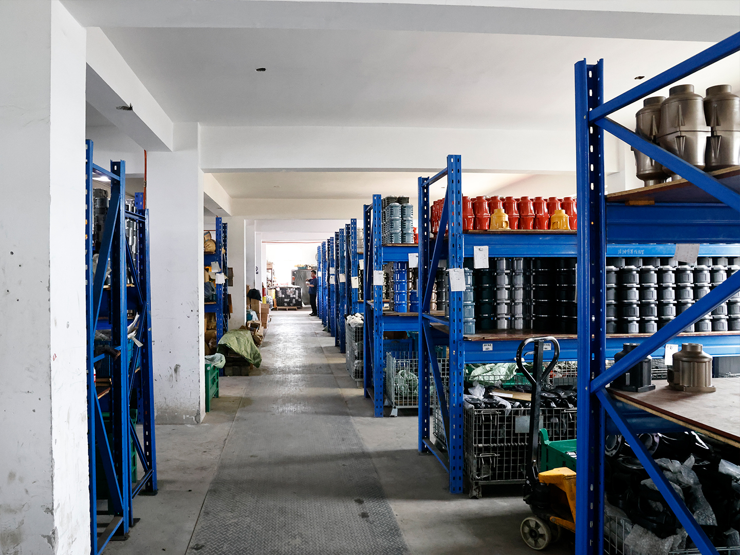 COMMERCIAL AND REAL PROJECTS